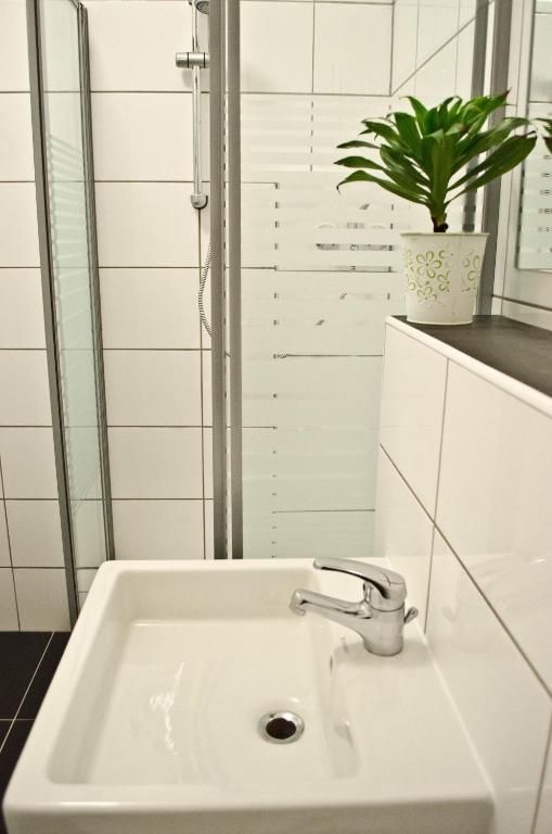 Hostel Nanina Groebenzell Phòng bức ảnh