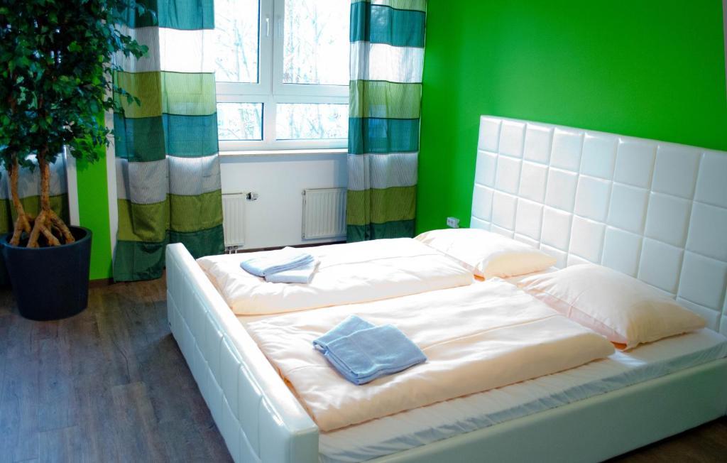Hostel Nanina Groebenzell Phòng bức ảnh